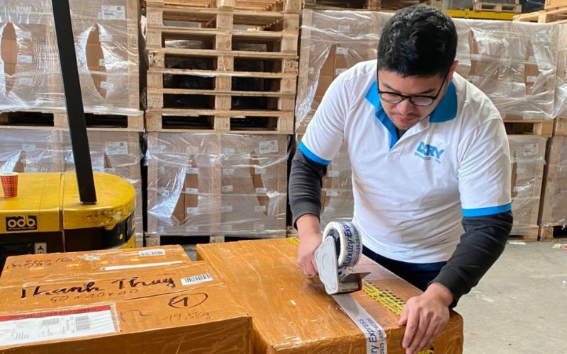 Giới thiệu về Nhanh Express – Thương hiệu gửi hàng đi Úc uy tín