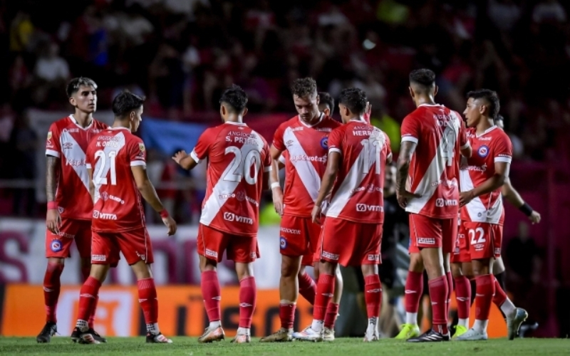 Newell’s Old Boys kỳ vọng tạo cú sốc trước đội bóng đang thăng hoa