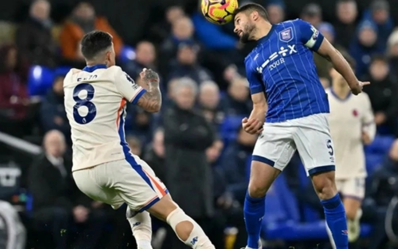 Oxford - Ipswich Town (2-1): Chiến thắng bất ngờ, Ipswich Town bị chặn đứng