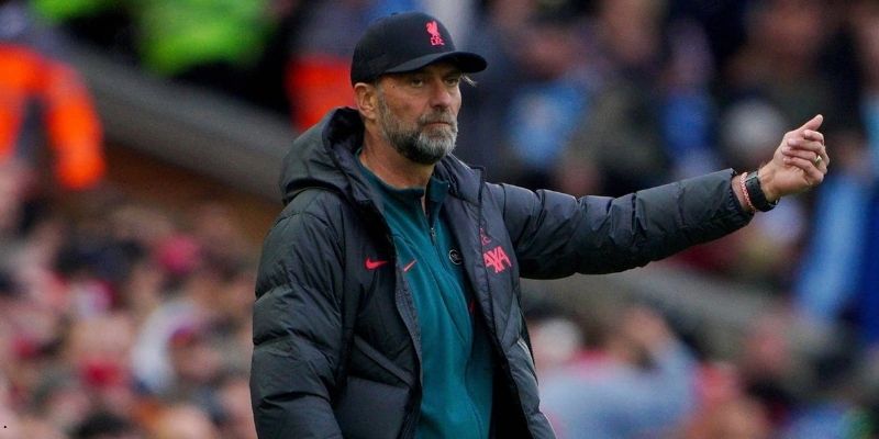 Jurgen Klopp thay đổi gegenpressing qua nhân sự và hệ thống