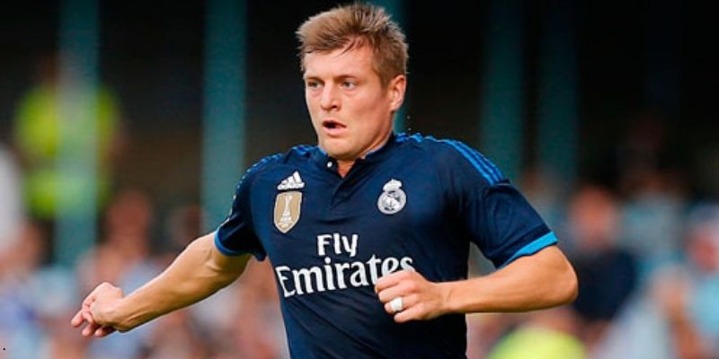 Ảnh hưởng chiến thuật trong lối chơi tấn công hiện đại